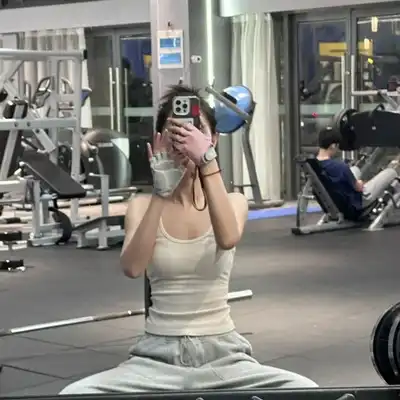 秦悦云
